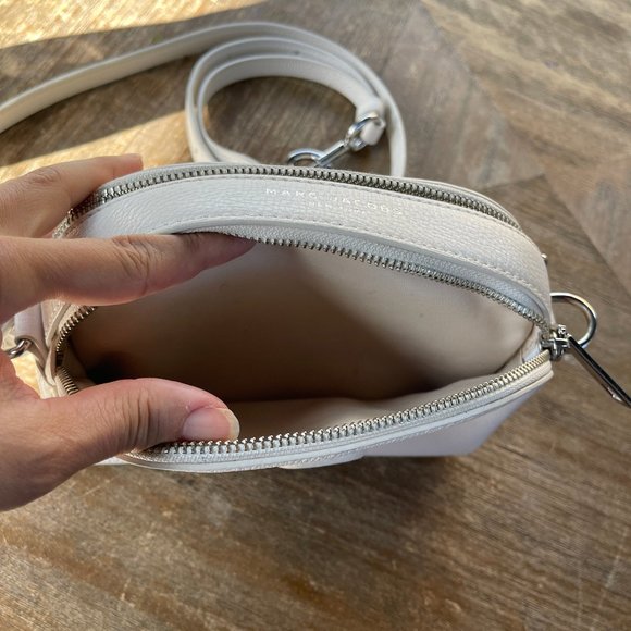 Marc Jacobs Shutter Crossbody - Picture 3 of 5